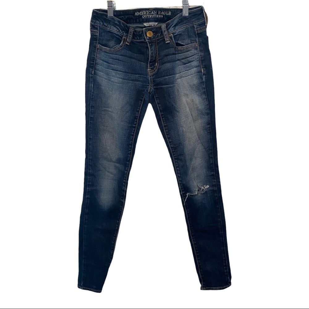 American eagle outfitters dark wash low rise jegging size 2